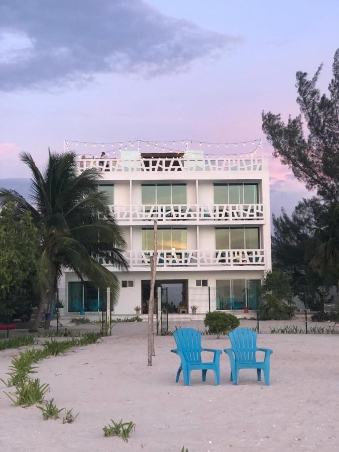 Playa 55 Beach Escape - Adults Only Guesthouse سيليستون المظهر الخارجي الصورة