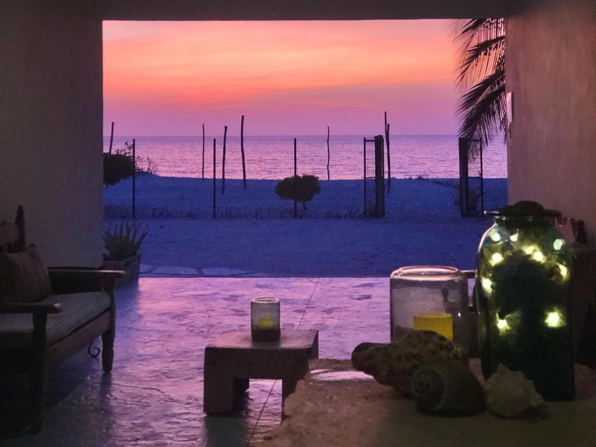 Playa 55 Beach Escape - Adults Only Guesthouse سيليستون المظهر الخارجي الصورة