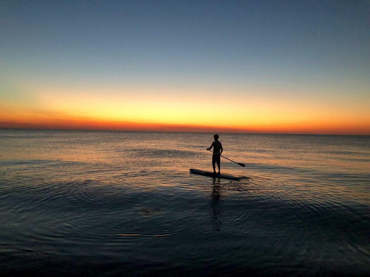 Playa 55 Beach Escape - Adults Only Guesthouse سيليستون المظهر الخارجي الصورة